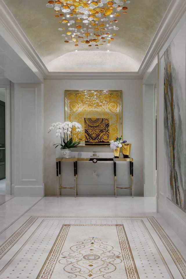 th786㎡ VERSACE、FENDI“联名”豪宅,太奢了!