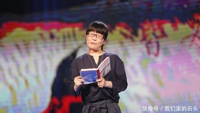 余秀华|余秀华:本是农妇却一夜走红,脑瘫作家15万休夫,曾怒怼键盘侠