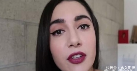 200支口红,混合起来是什么色号?网友:颜色也太美了吧