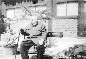 历史舞台|这个太监被净身后昏迷了三天，一觉醒来太监制度已退出了历史舞台