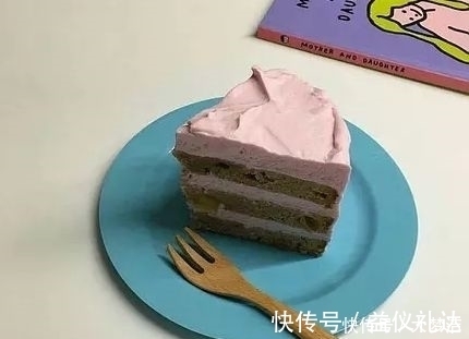 水果蛋糕|假如男神请你吃蛋糕,桌上5块美味的蛋糕,你会选择吃哪一块?