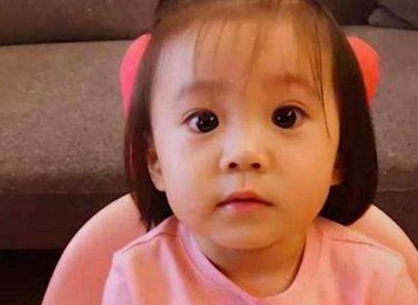 父母|爸爸姓“吃”,给孩子起名费尽心思,上户口时工作人员忍不住笑了