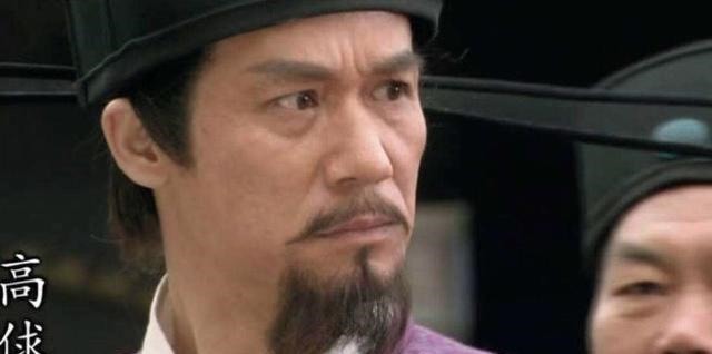 毫无|水浒传面对高俅设计构陷,为何林冲毫无戒心