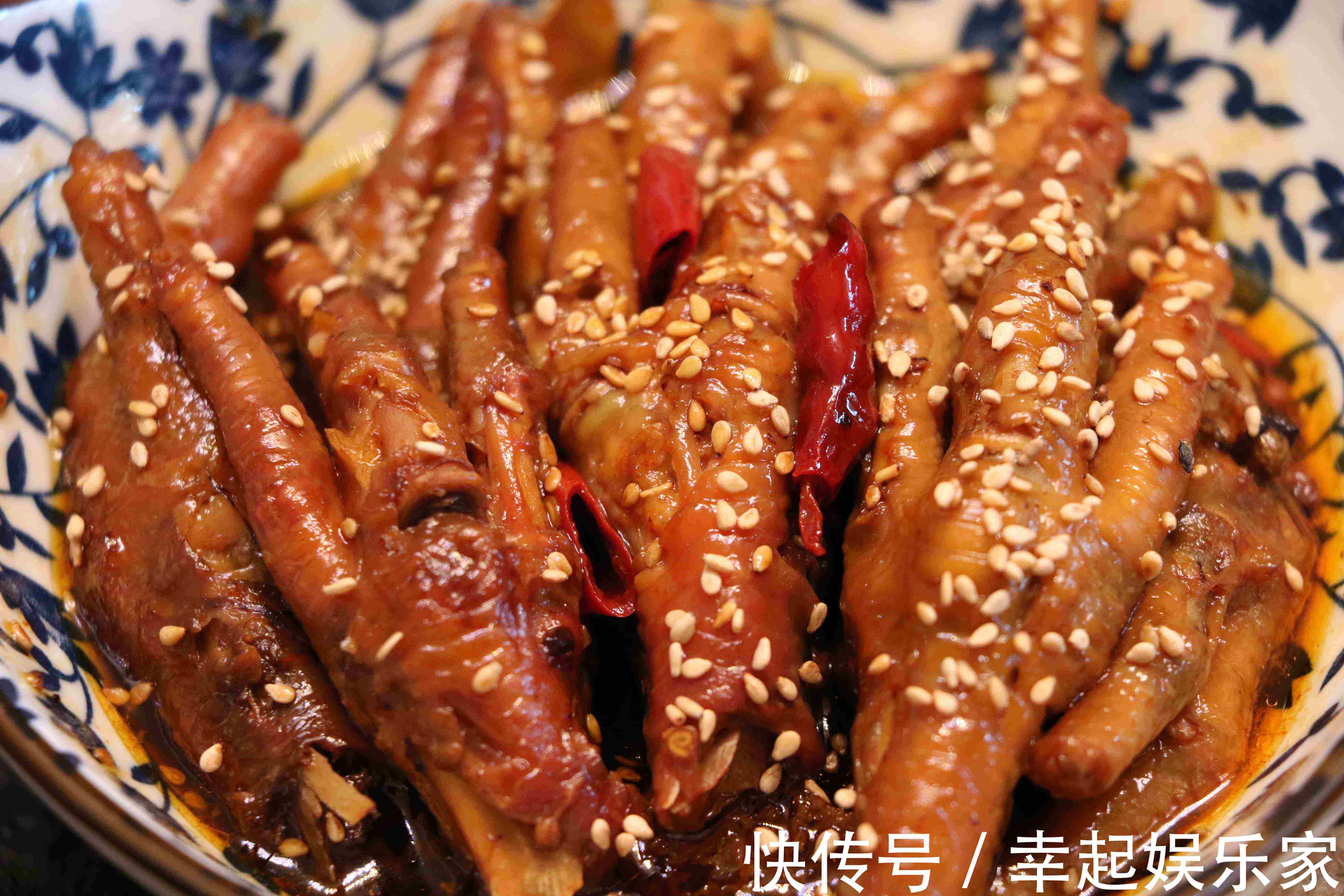 韩式吮|此营养菜是很多人的最爱,一周吃上一次,软化血管、养颜又护发