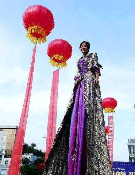 |搞笑图片幽默段子笑话兄弟你咋如此直接呢,也是可以的,哈哈