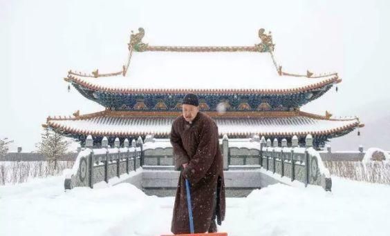 方丈|他28岁上五台山,43岁成为全山唯一方丈,文殊菩萨竟为他显灵……太神奇了