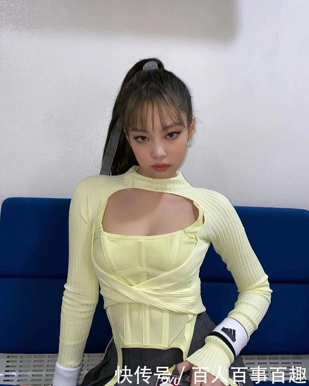 露奶|Blackpink全员“露奶装”韩国女爱豆冬天也穿这个