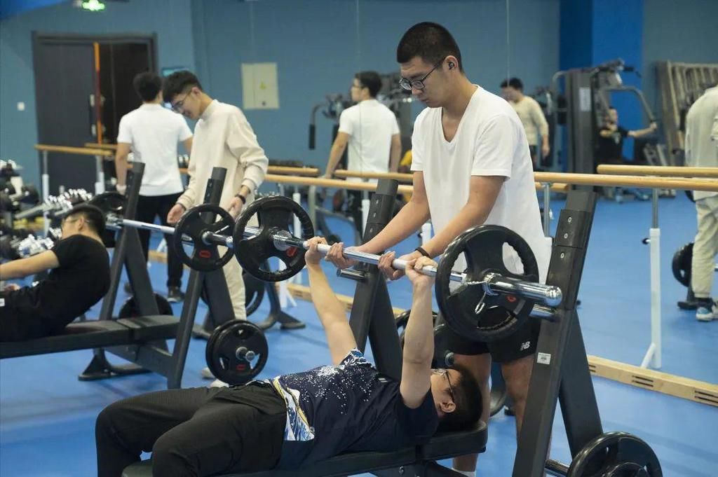 11号楼|在景区上大学，也有“烦恼”啊！