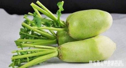 女性担心老得快，3种食物别放过，补充营养，延缓衰老，肌肤红润