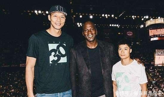 历史|精选一组有趣的历史老照片;金庸与夏梦的合影