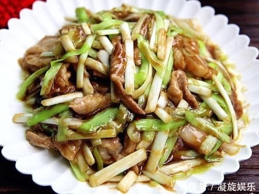 明明是家常菜,却上桌遭抢,盘底秒光!究其原因:香、辣、鲜!