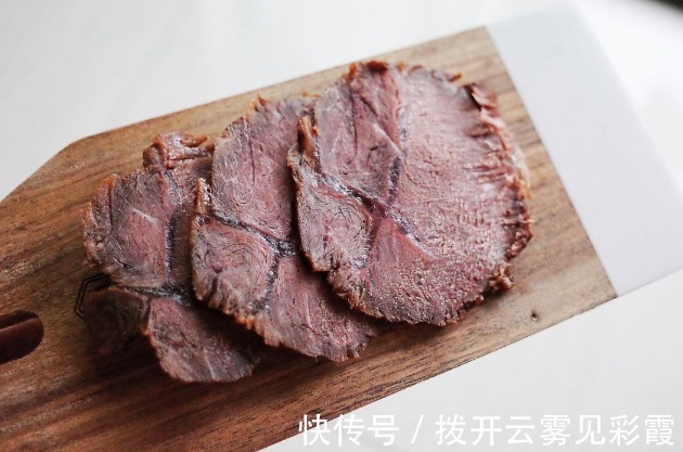牛肉久炖不烂大厨教你1招,多加1勺,熟得快,软烂鲜香又入味