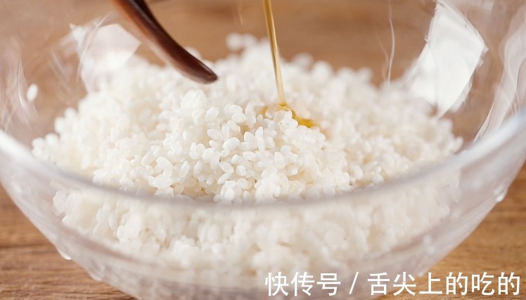 皮蛋瘦肉粥|做皮蛋瘦肉粥,3样一起煮就错了,广州阿姨教4招,香浓黏稠,好喝