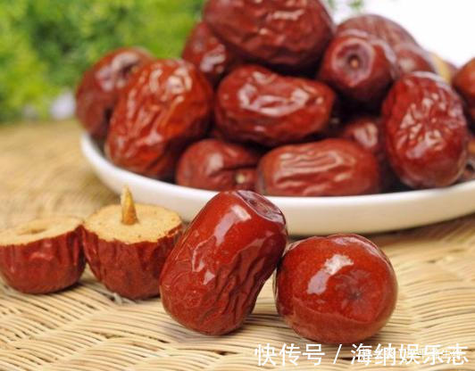 红润|红枣和此物一起煮,排出体内湿气,大肚子不鼓了,皮肤细腻又红润