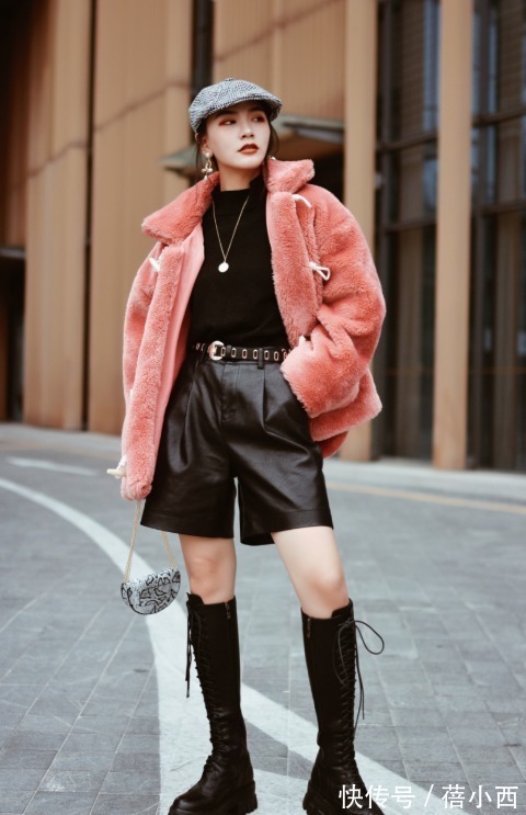 半身裙 冬季穿搭要有女人味,试试“毛茸茸的外套”,精致与温柔感都有了
