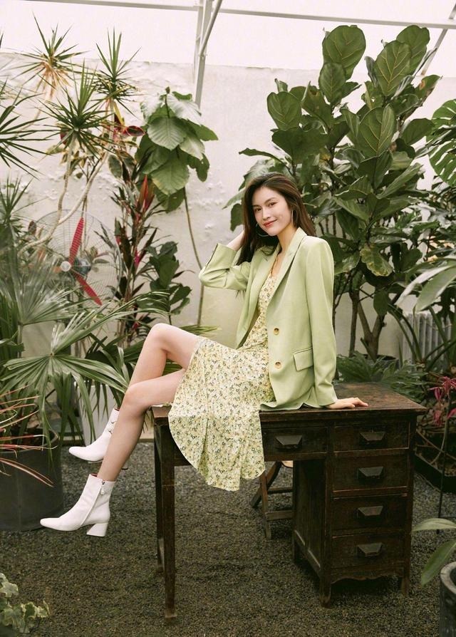 穿搭|今夏小个子女生如何穿搭显高显瘦,学会这几套搭配技巧,秒变女神