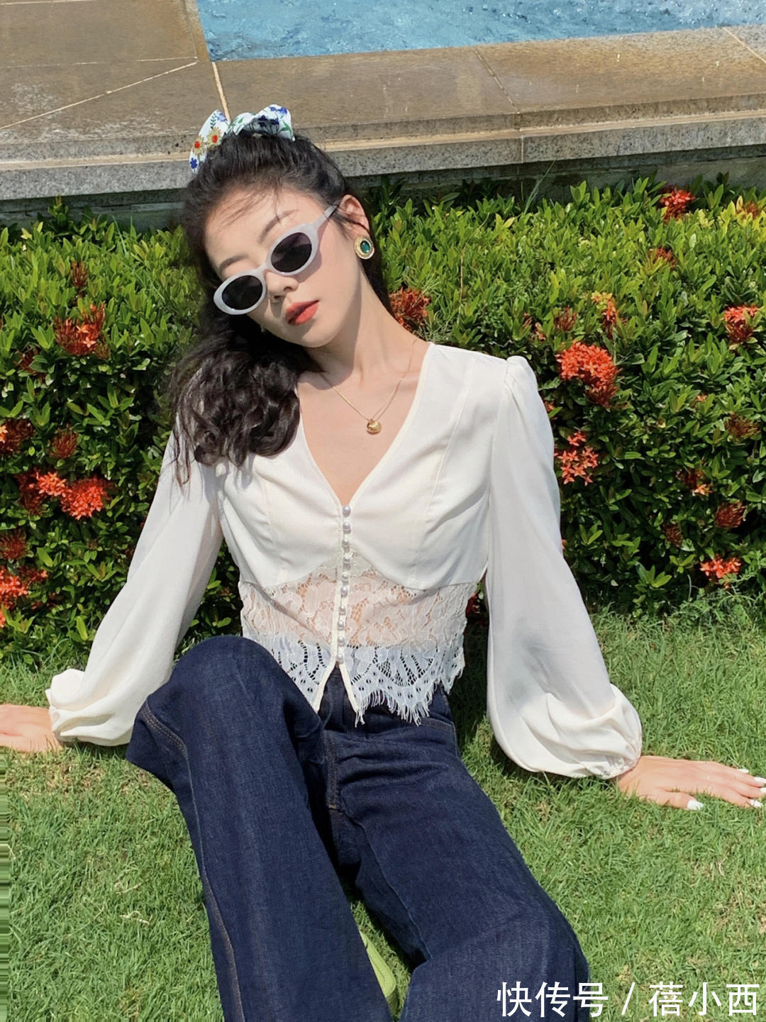 穿搭|夏末初秋如何穿才时髦?学这位博主的复古穿搭造型,瞬间展现魅力