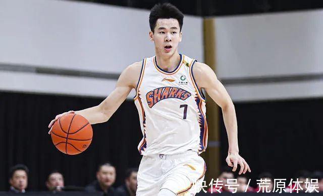 阿不都沙拉木|男篮16人两人不妥,第一控卫落选首钢无一人,韩德君可用一人替