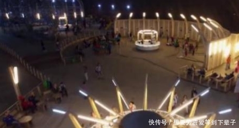 世界上最奇怪的小镇,坐落在一个山洞中,终日不见阳光却很开心