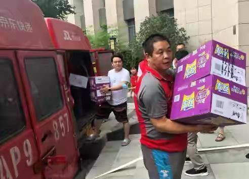 三通一达|获得国家认可，刘强东与马云的“争论”落幕，刘强东反败为胜