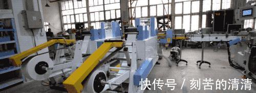 手帕纸，是怎么被叠得整整齐齐并打成小包的