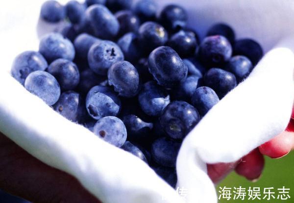 大妈|女人不想当大妈，4种“食物”要舍得吃，色斑淡化，体重也变轻