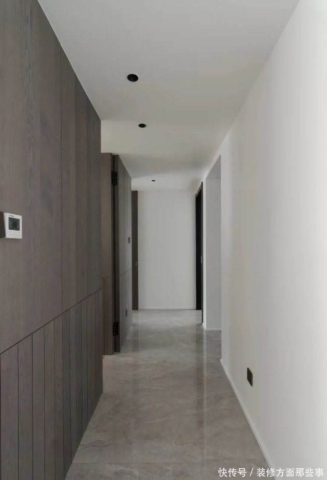 深木色|收纳美观两不误!114㎡四口之家,她家木柜暗藏这些玄机!