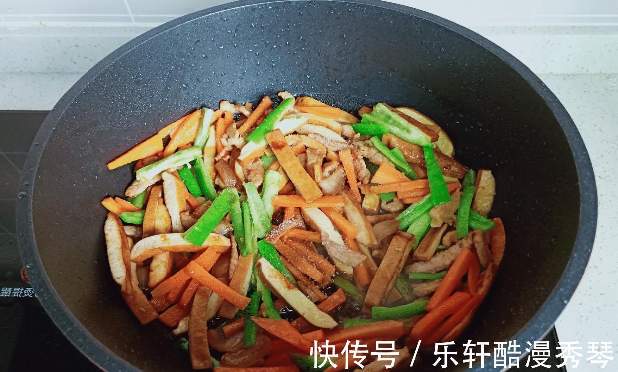 半生粉|孩子胃口差推荐这道开胃菜，钙含量极高，好吃不油腻，孩子特爱吃