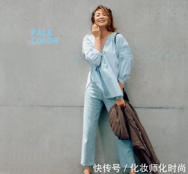 时髦 凭什么早秋一定穿奶茶色我偏不!最时髦的“亮色配色”,大爱啊!