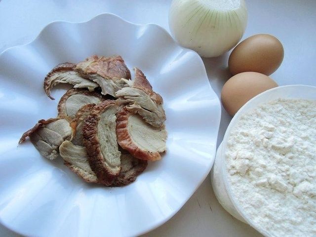 鸭肉切丁|吃剩的烤鸭不要发愁了,做成早餐饼,香酥又好吃