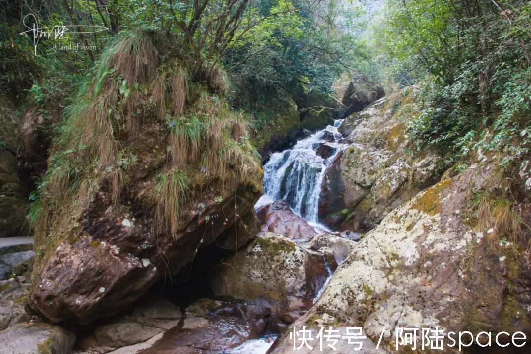 游步道|千佛山景区不仅峡谷清幽，还“水绿如蓝”，颇有点小九寨的意境