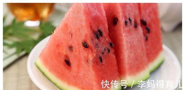 含糖量|吃水果也有讲究,含糖量较高的前4名水果,尽量别让宝宝多吃