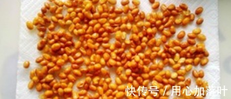 炸黄豆时，万万不能直接下锅！多加“1步”，黄豆香酥脆爽更好吃！