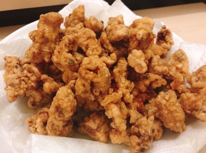 炸酥肉挂糊不能用面粉！教你正确做法，酥脆咸香，放一周也不皮软