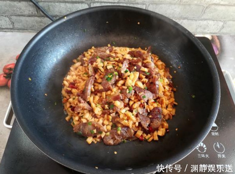 好吃|好吃又下饭的腊肠炒萝卜干,简单易做