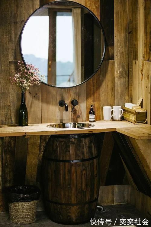 草木|他归隐山林，租了栋800㎡废弃三合院，改造后，却让网友羡慕不已