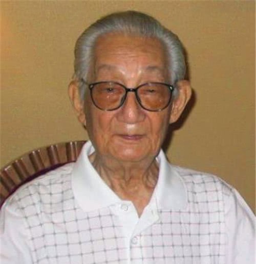 婉容|大清最后的国舅爷,活到2007年,去世前喃喃自语:姐姐是冤枉的