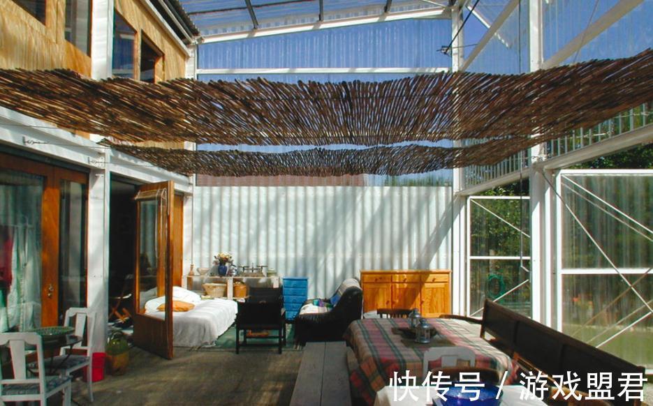 重装|头回见有人这样封阳台，好聪明，真想把家里的阳台拆了重装！