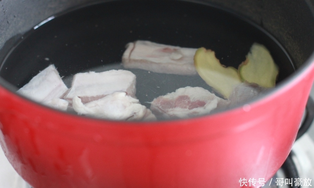 燥热|秋天里比较滋润的汤，鲜美好喝，祛除秋天的燥热