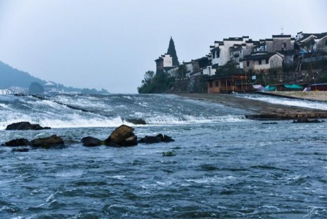 安徽歙县私藏了一个唐朝古村，徽派文化深入骨髓，值得一游