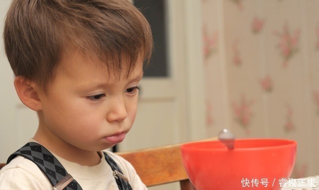 家庭|“最讨厌姑姑来我家”，4岁儿子的一句话，撕开中式家庭的遮羞布