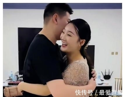 大衣嫂|陈亚男引起公愤？未经同意私自挂产品链接，商家得知后要求下架