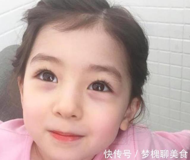 父母|中国父母生出“混血宝宝”，宝爸3次亲子鉴定，妈妈无奈说出实情