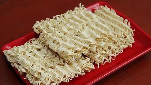 而且早餐的選擇不一定要選擇好，生活中常吃這2種食物，促進腸胃蠕動