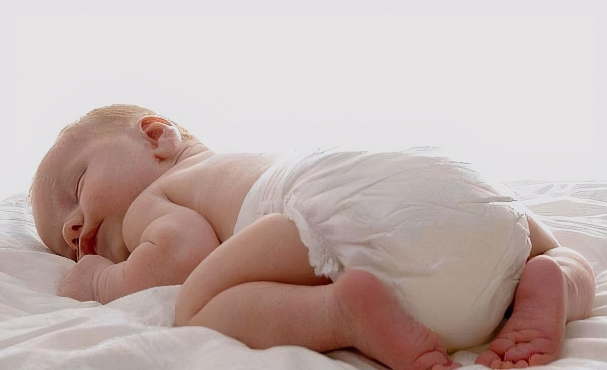 妈妈|妈妈外出,爸爸发来喜讯“一天娃胖了2斤”,看到照片妈妈气笑了