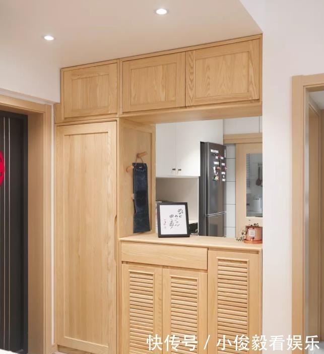 原木|56平小婚房,沙发不靠墙等于“多间房”全屋实用极了,晒晒