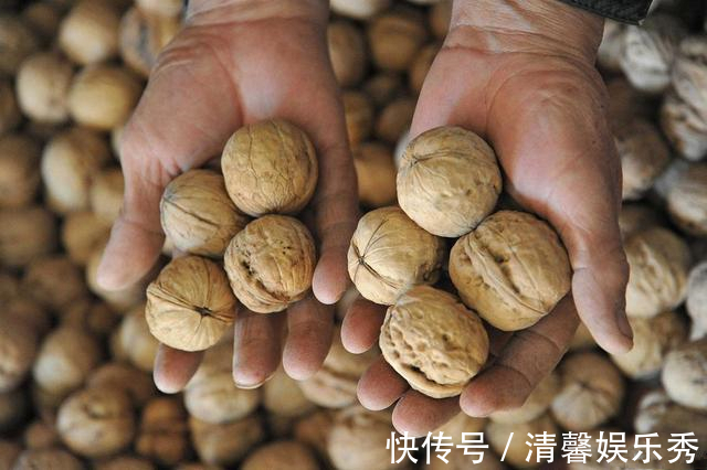 难吃|核桃是薄皮和厚皮的哪个好?多数人没挑对,怪不得难吃又浪费