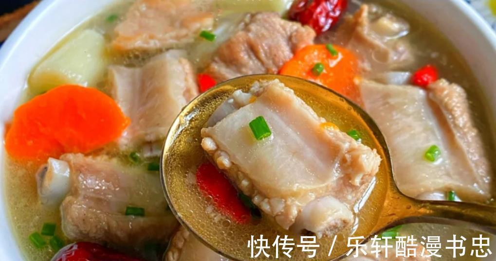 天气转冷,鸡汤鸭汤靠边站,多给家人喝这汤,暖身暖胃一天都舒坦