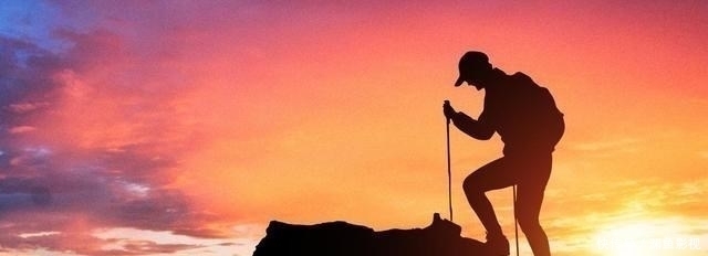 处于低谷时|“人穷莫入众,言轻莫劝人”,有3件事劝你不要做,只会自讨没趣