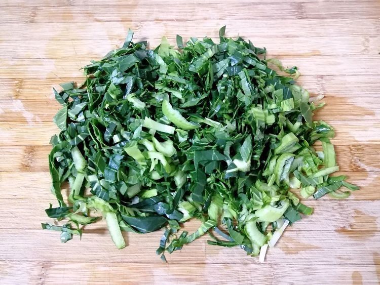 素包子此做法比肉都好吃，皮薄馅大，不回缩，大人孩子都说好吃